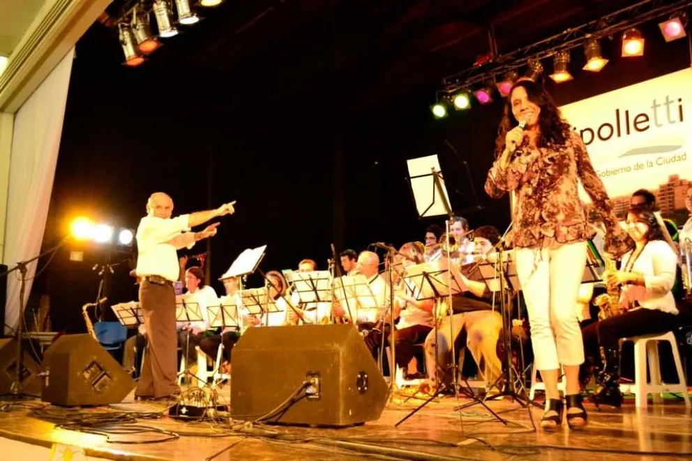   Oscar Escobar, la Banda Municipal y el mundo de la música en 35 capítulos
