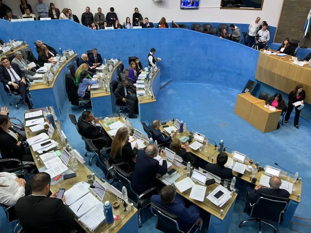 Aprueban en primera vuelta la declaración de la esencialidad en la educación