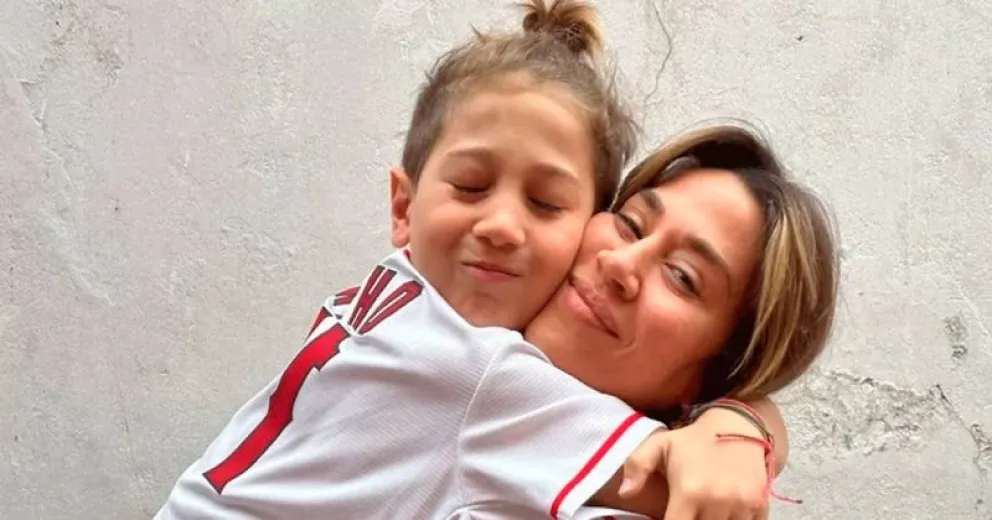 Cuál es el problema de salud del hijo de Jimena Barón que la obligó a cancelar las vacaciones