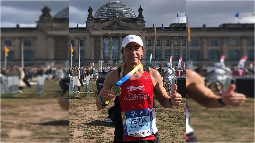 Un atleta cipoleño participó en la Maratón de Berlín y cruzó la Puerta de Brandenburgo