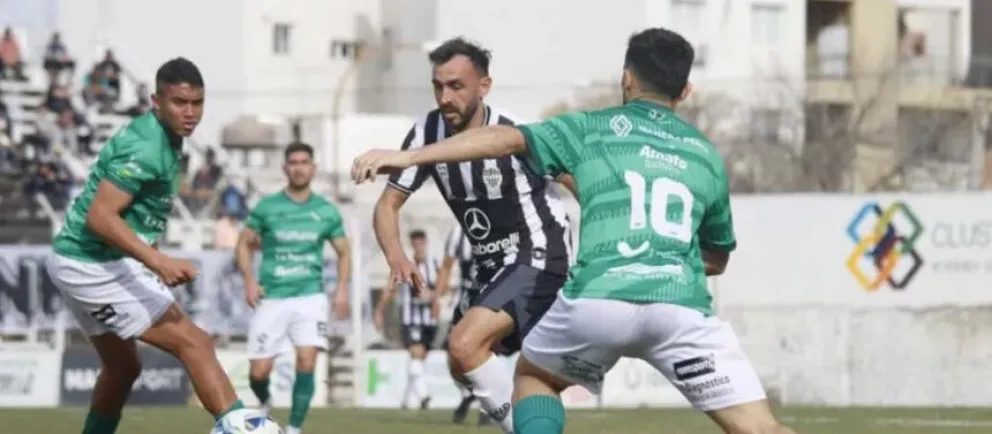 Cipolletti rescató un empate crucial y consolidó su permanencia en la categoría