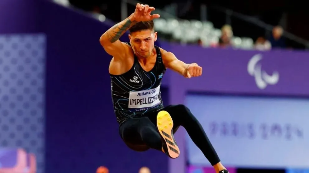 Otra medalla de oro en los juegos Paralímpicos para la Argentina: Brian Impellizzeri ganó en salto en largo 