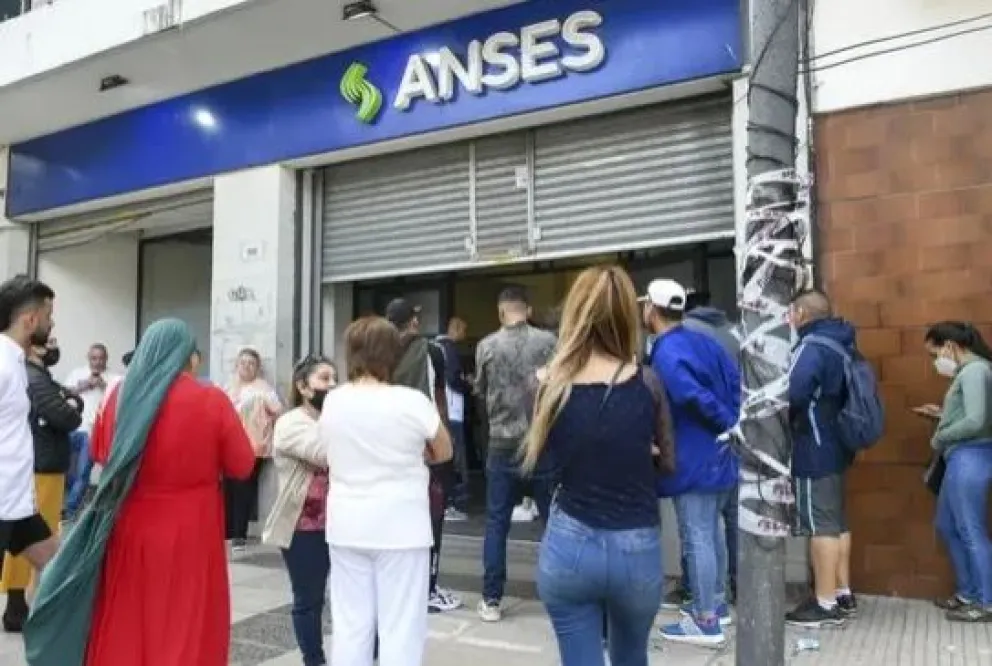 El Gobierno asegura que detectaron más de 62.000 irregularidades en el Monotributo social