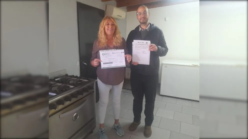 Los emprendedores cipoleños en aumento: se entregaron nuevos certificados de habilitación