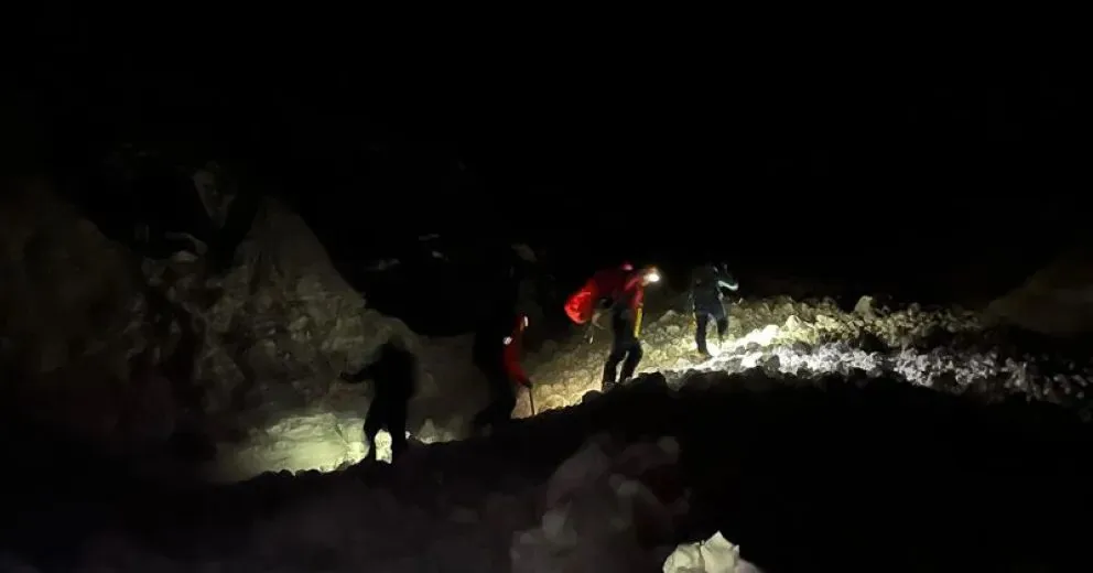 Avalancha en el cerro López en Bariloche: Fiscalía allanó una vivienda y busca determinar la responsabilidad del guía