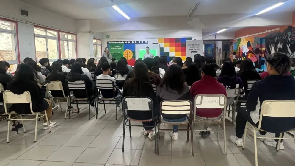 Lotería y Educación amplían el proyecto de juego responsable en escuelas secundarias