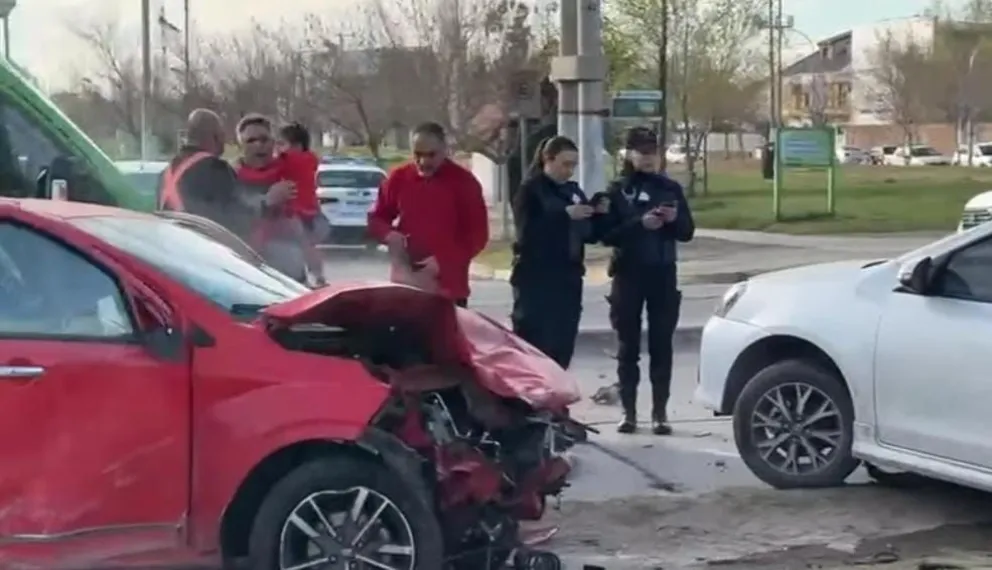 Accidente en calle Brentana Velez Sarsfield 