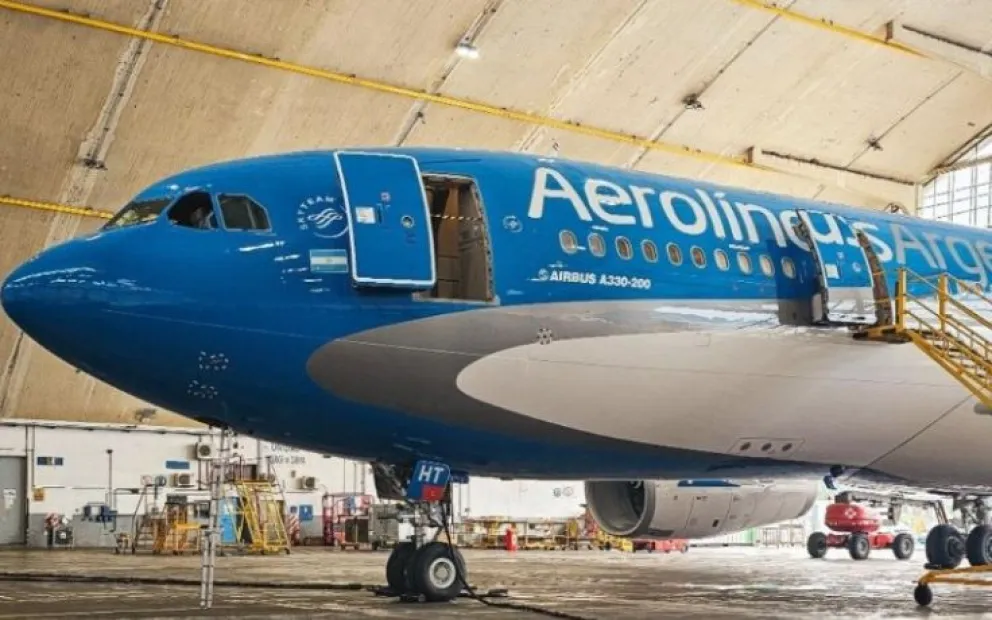 La privatización de Aerolíneas Argentinas está paralizada 