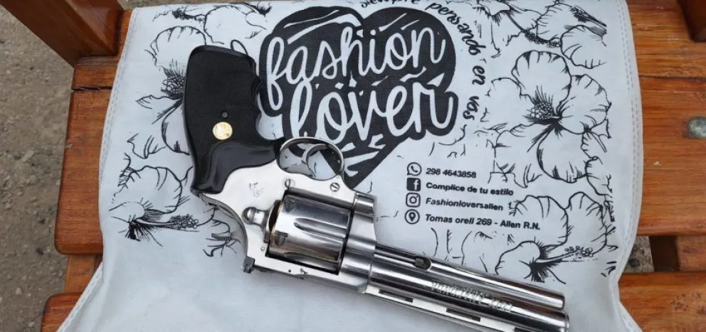 Secuestran dos armas de fuego durante operativos realizados en la región