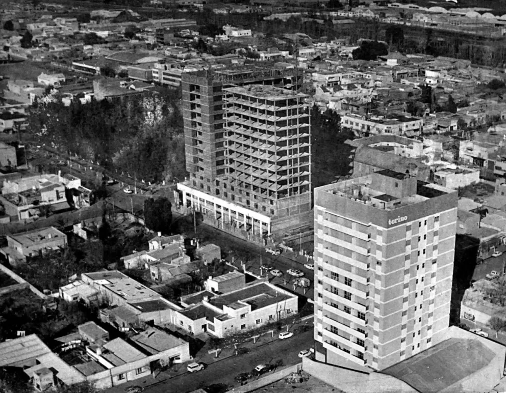 Aniversario de Cipolletti: Postales históricas de una ciudad que crecía a un ritmo febril
