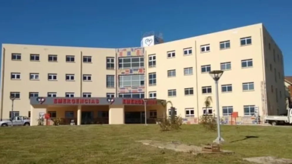 Tragedia: un bebé murió tras caerse desde un balcón cuando estaba en su andador