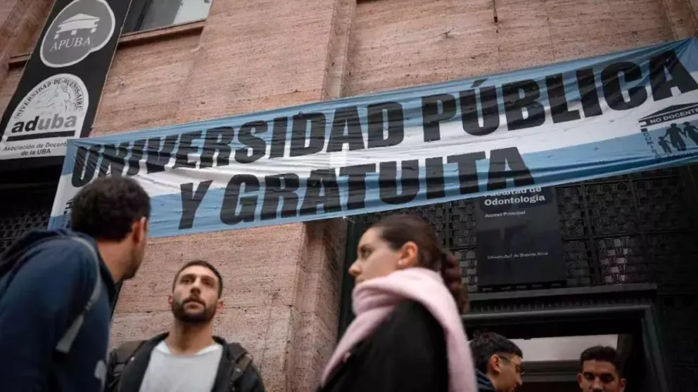 El Gobierno Nacional avanza con un proyecto para cobrar un arancel a estudiantes extranjeros en las Universidades
