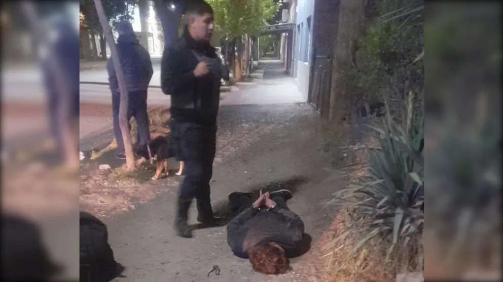 Dos detenidos tras romper una vidriera y robar diferentes elementos