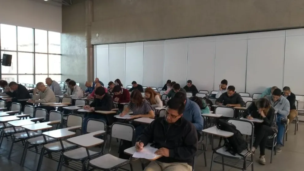 Nación anunció que 40.000 empleados se tendrán que someter a un examen de idoneidad