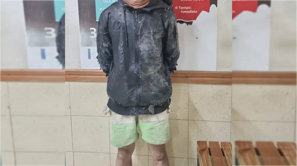 De terror: estaba con prisión preventiva, salió a robar y atacó con una “faca” a la policía