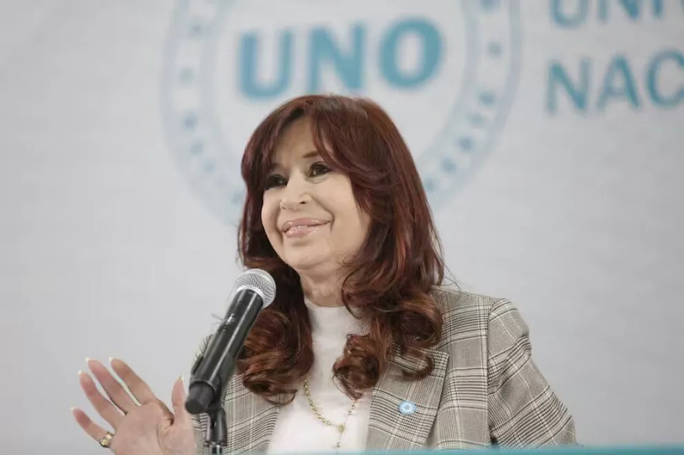 Cristina Kirchner oficializó su candidatura para presidir el PJ