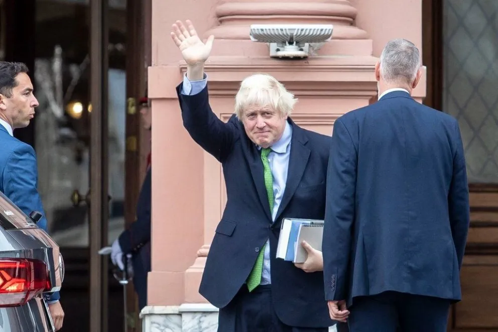 Tras recibir a Boris Johnson, Milei visitará el Reino Unido y conocerá a su ídolo Mick Jagger 
