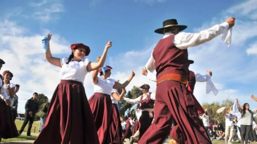 Taller gratuito de zamba para principiantes en el Complejo Cultural Cipolletti  