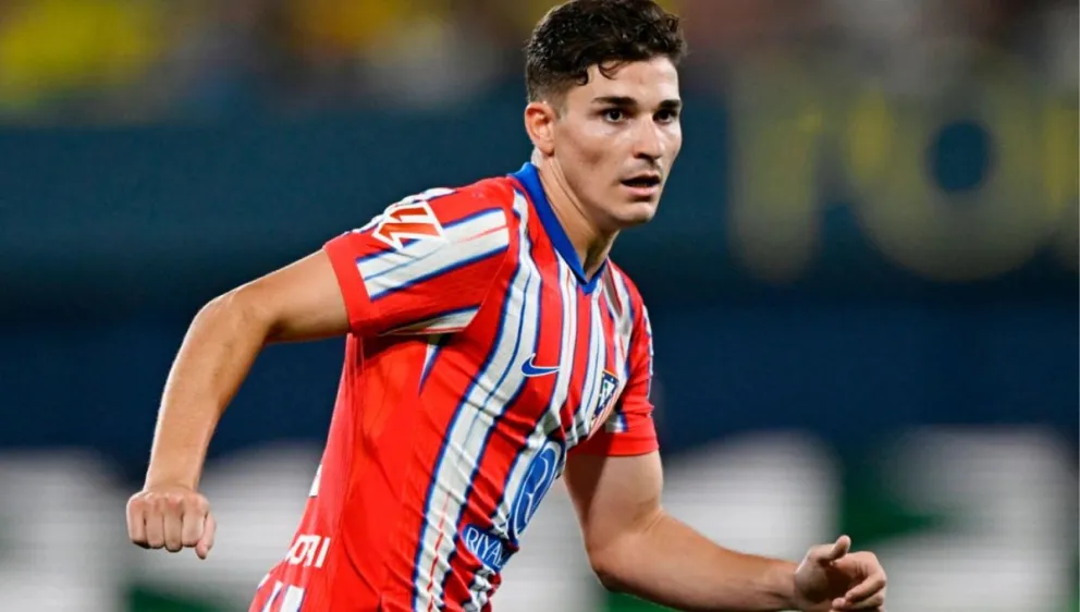 Julián Álvarez abandona su mansión en España por un terrible escándalo 