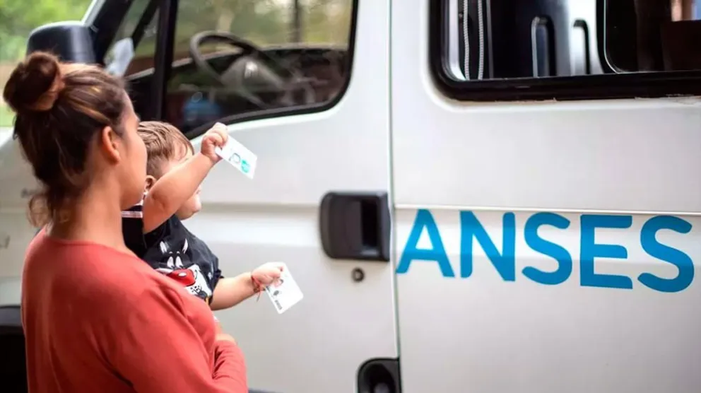 ANSES se acerca a los barrios de Cipolletti: atención gratuita en Costa Norte y Puente 83