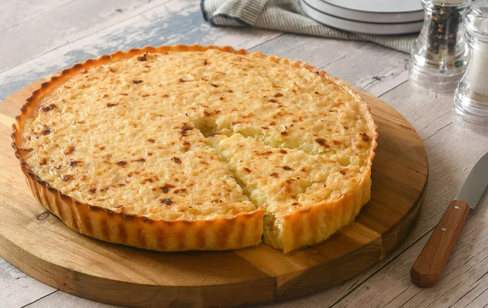Ideal para el almuerzo: tarta de cebolla caramelizada y queso