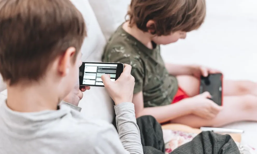 Cuidar a los niños: brindan una charla abierta sobre prevención de ciberdelitos sexuales contra menores 