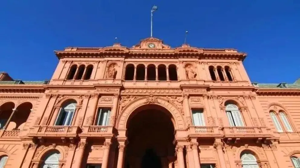 El Gobierno intimará a empleados públicos para que inicien los trámites para jubilarse