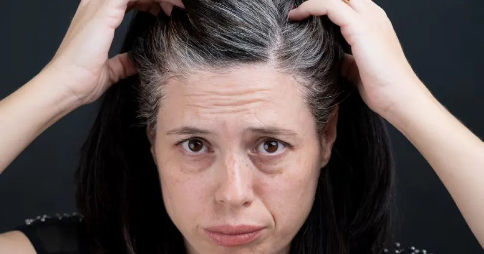 El mejor truco casero para eliminar las canas de forma natural