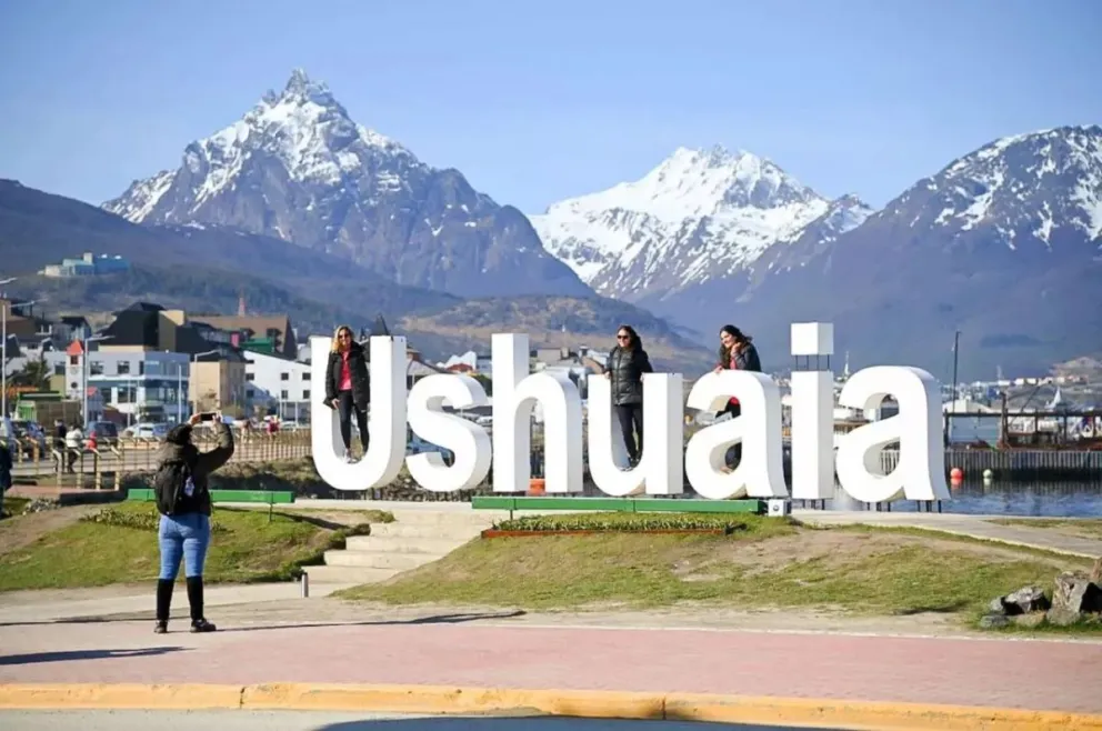 Ushuaia debate cobrar una "tasa para turistas"
