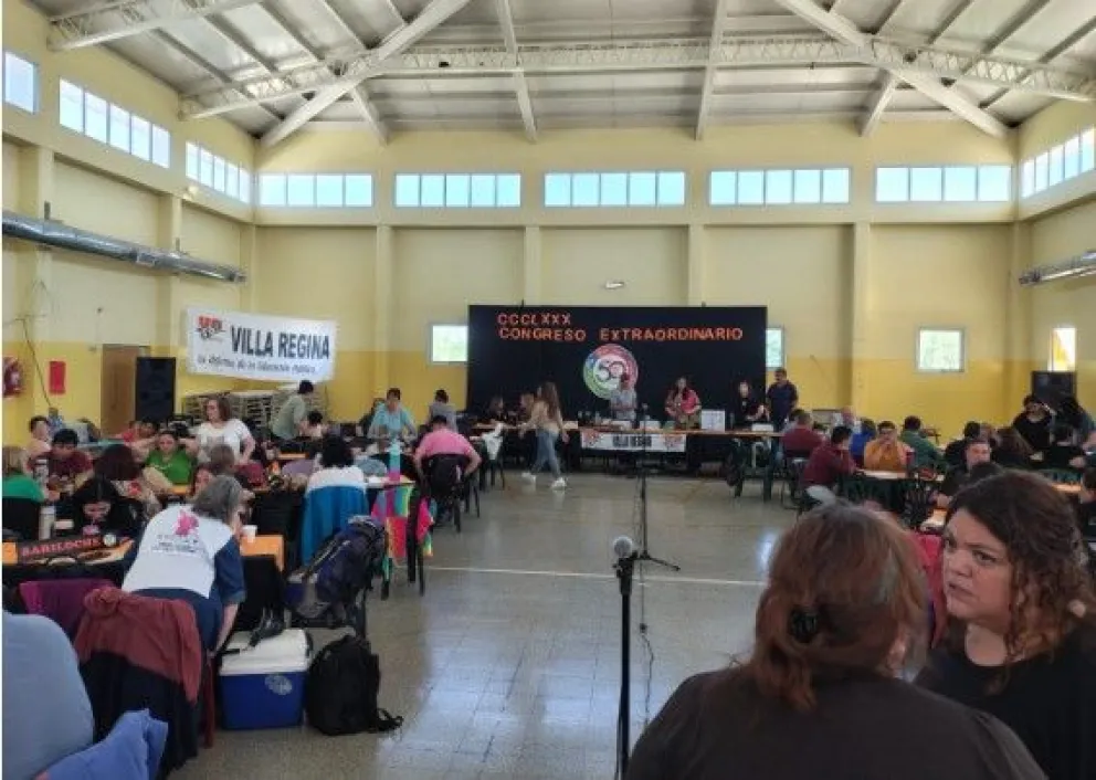 Se realiza en Regina el Congreso Extraordinario de Unter con la presencia de las 18 seccionales de la Provincia. Foto (Diario Digital LCR).