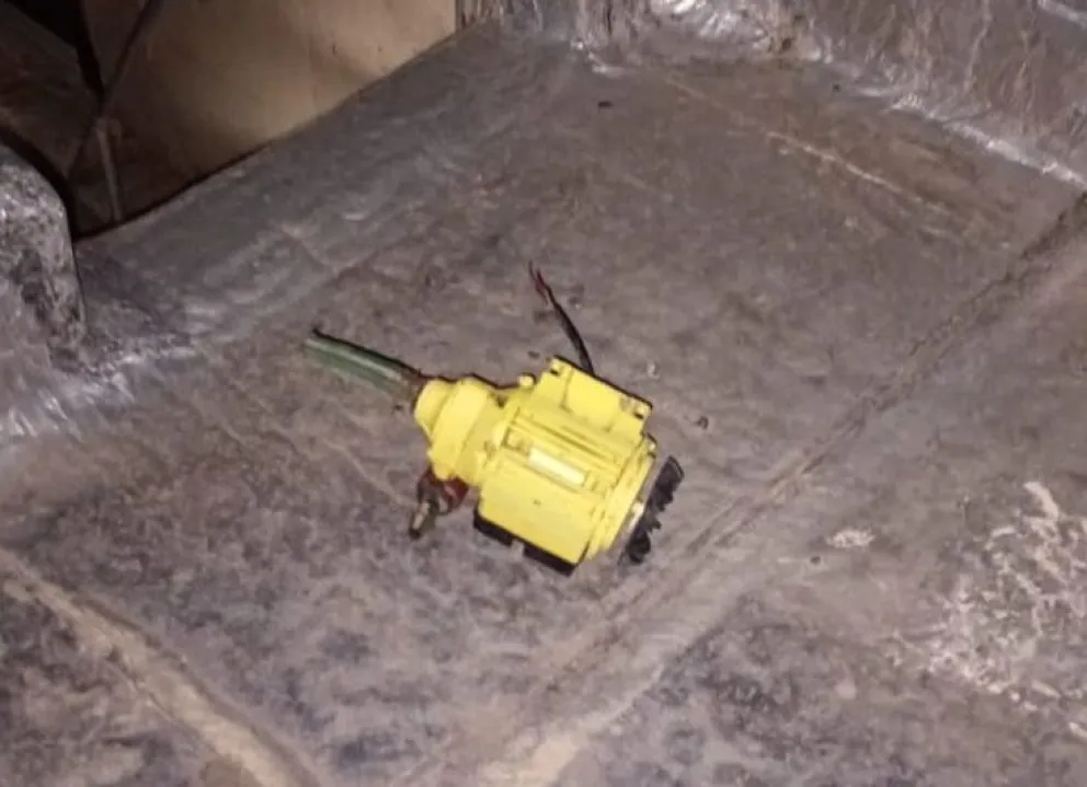 Otro hombre fue detenido robando bombas de agua por los techos