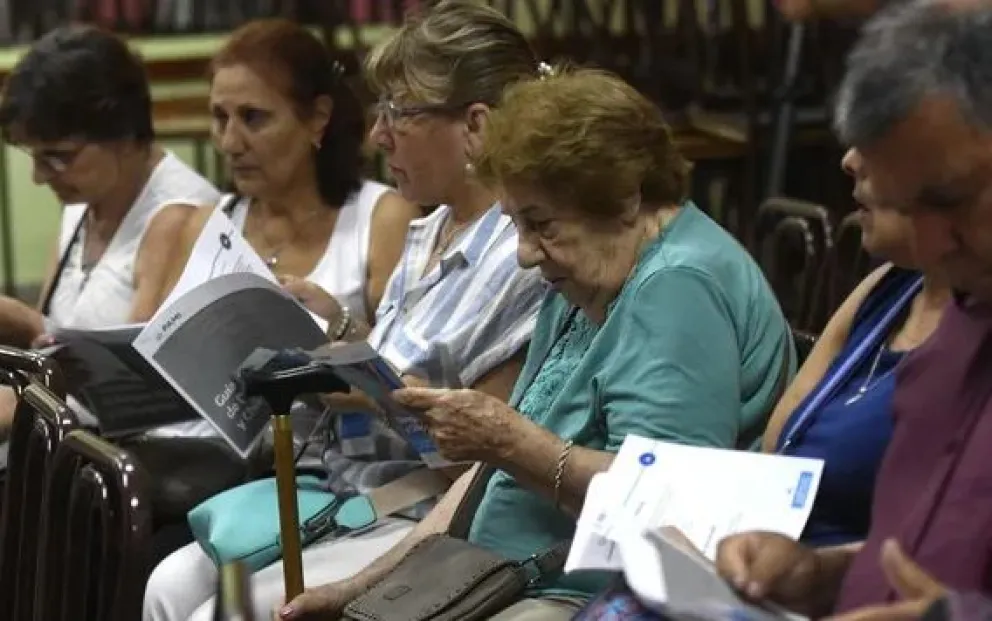 Por el congelamiento del bono, la mínima ya pierde un 17,5% real
