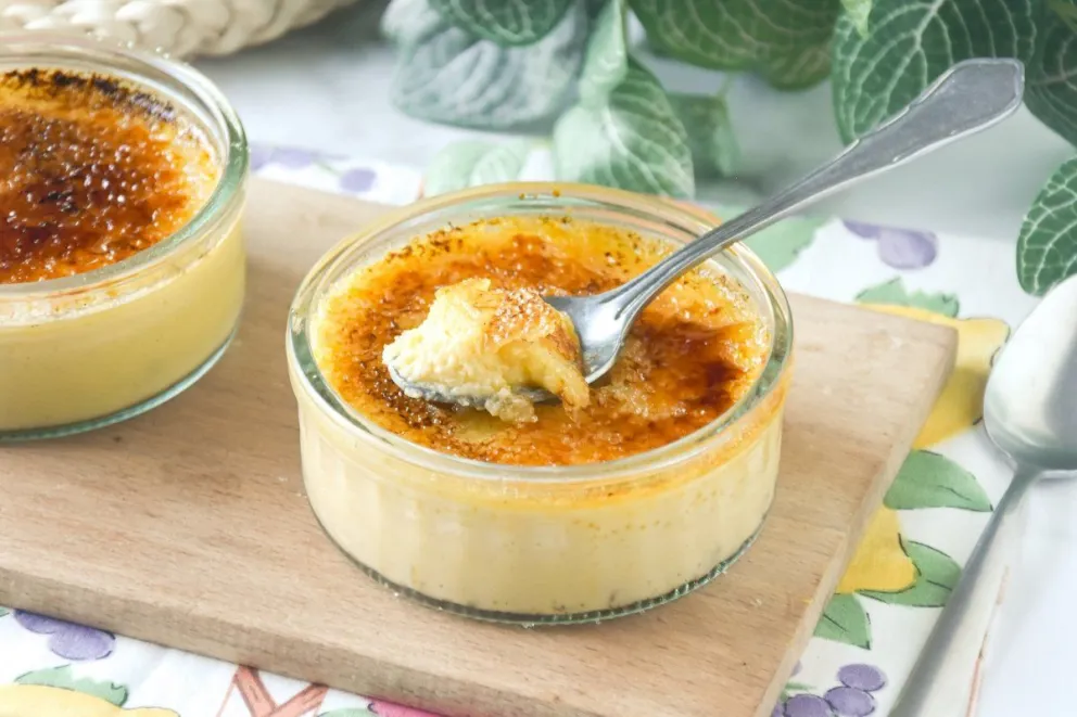 Un postre exquisito: hacé crème brûlée con sólo 3 ingredientes
