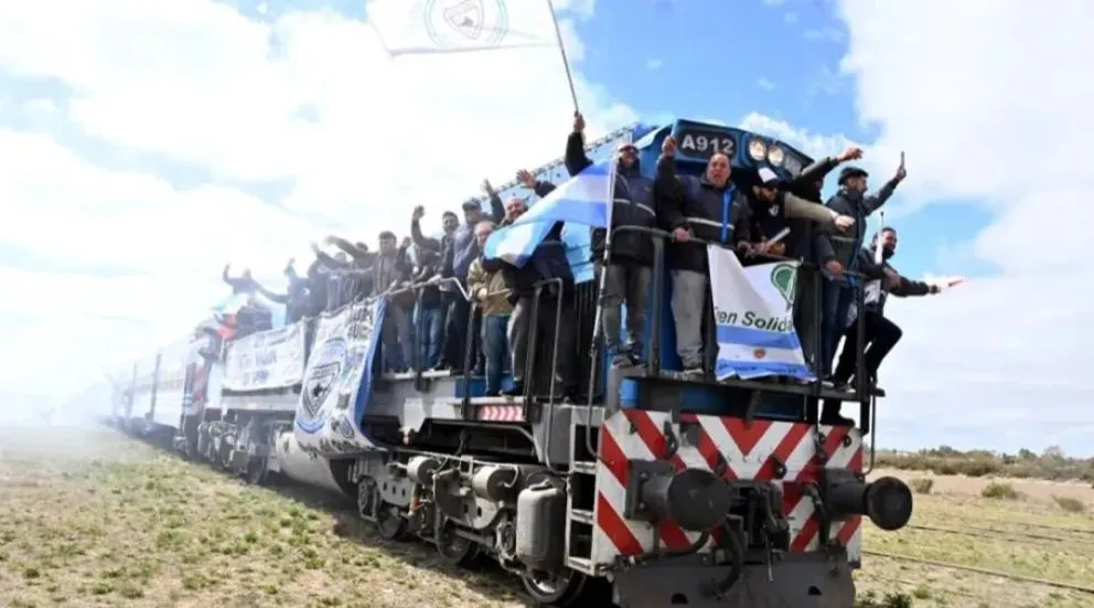 A toda marcha: llega el Tren Solidario con donaciones para el Alto Valle 