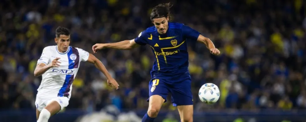 Boca busca detener su crisis frente a Godoy Cruz: horario, TV y formaciones
