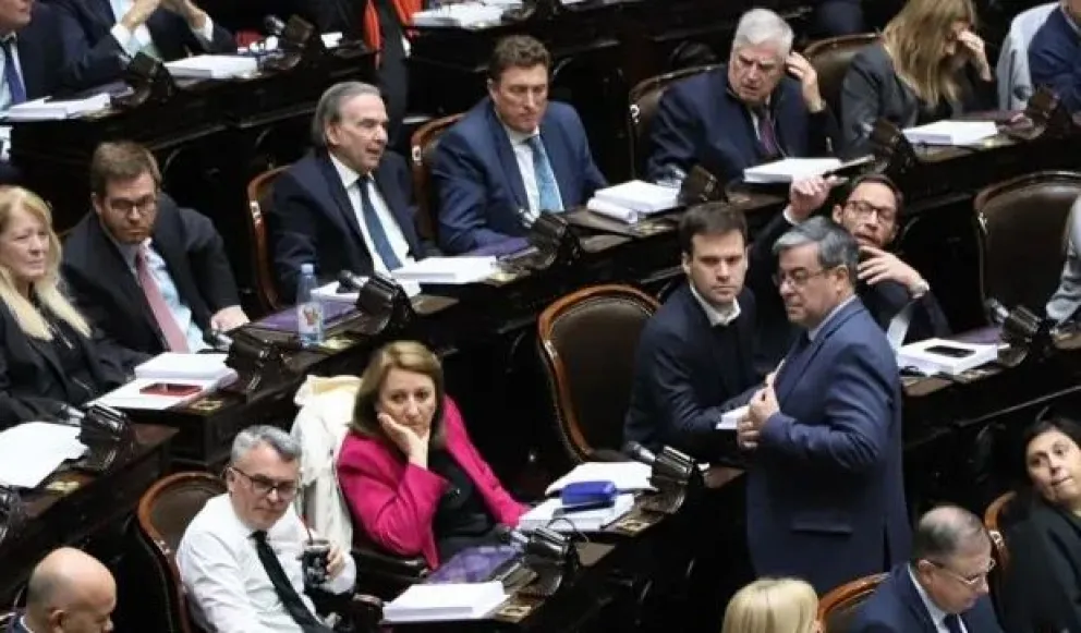 Diputados: la oposición busca apurar la sesión para limitar los DNU de Milei
