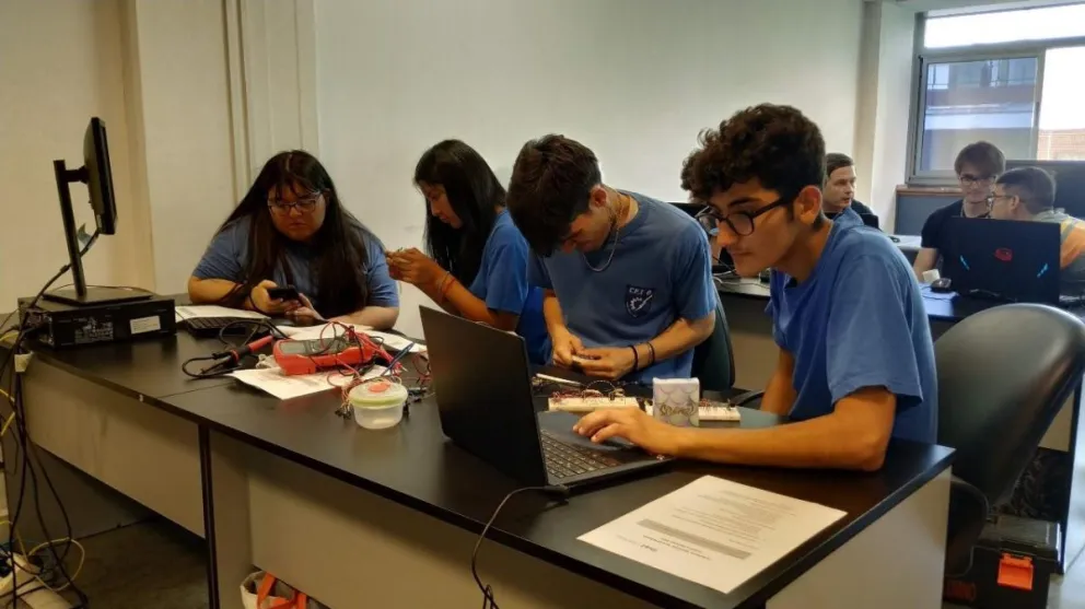 Estudiantes de Cipolletti ya se preparan para las Olimpiadas Nacionales de Escuelas Técnicas