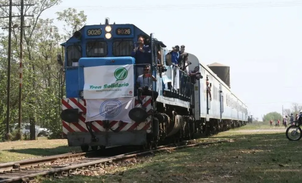  Cipolletti recibió al Tren Solidario con donaciones para quienes más lo necesitan