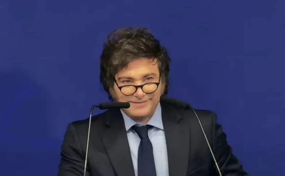 Milei anunció el "fin de la recesión" y pidió apoyo a empresarios 