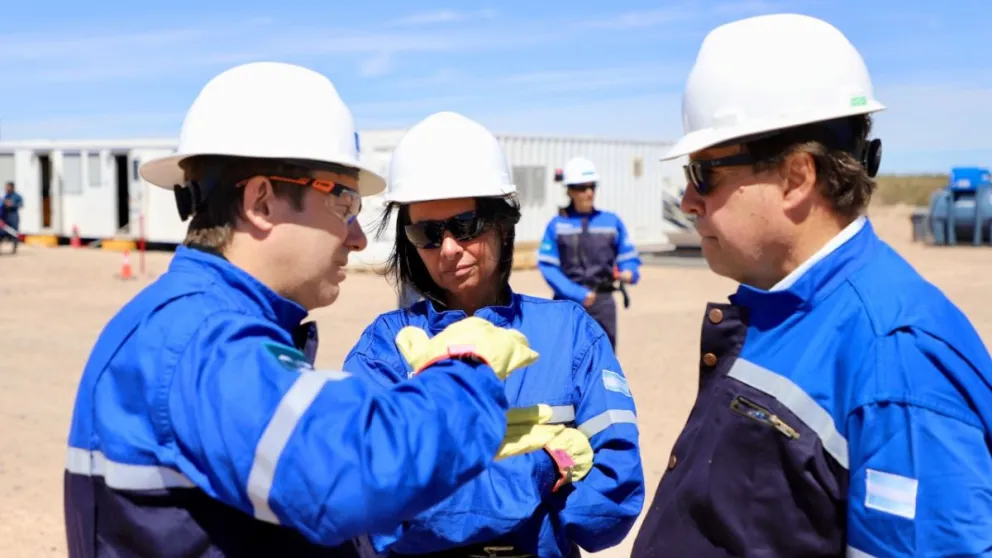 Un pozo de "alta productividad" confirma el potencial de Vaca Muerta en Río Negro