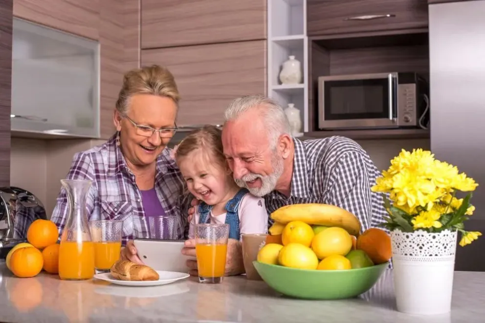 Un abuelo tuvo que hacerse cargo de la cuota alimentaria de la nieta por la desidia de su hijo