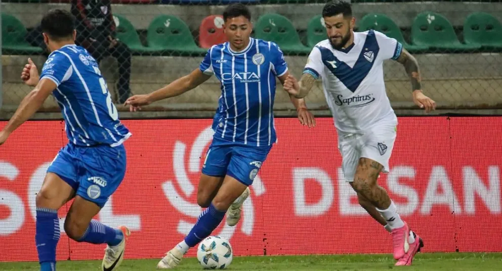 Godoy Cruz se enfrenta a Vélez por la Liga Profesional: horario, dónde verlo y formaciones 