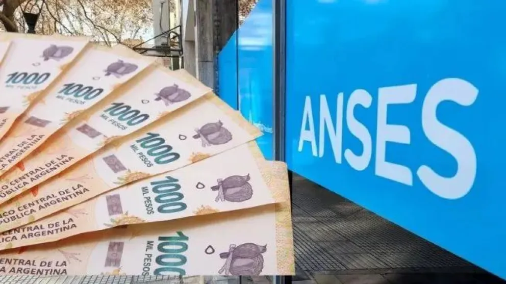 Por decreto, el Gobierno eliminó los créditos de ANSES para jubilados y trabajadores
