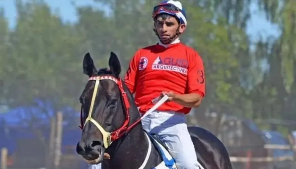 Trágica carrera de caballos en Regina: confirmaron que falleció el jinete cipoleño aplastado por el animal