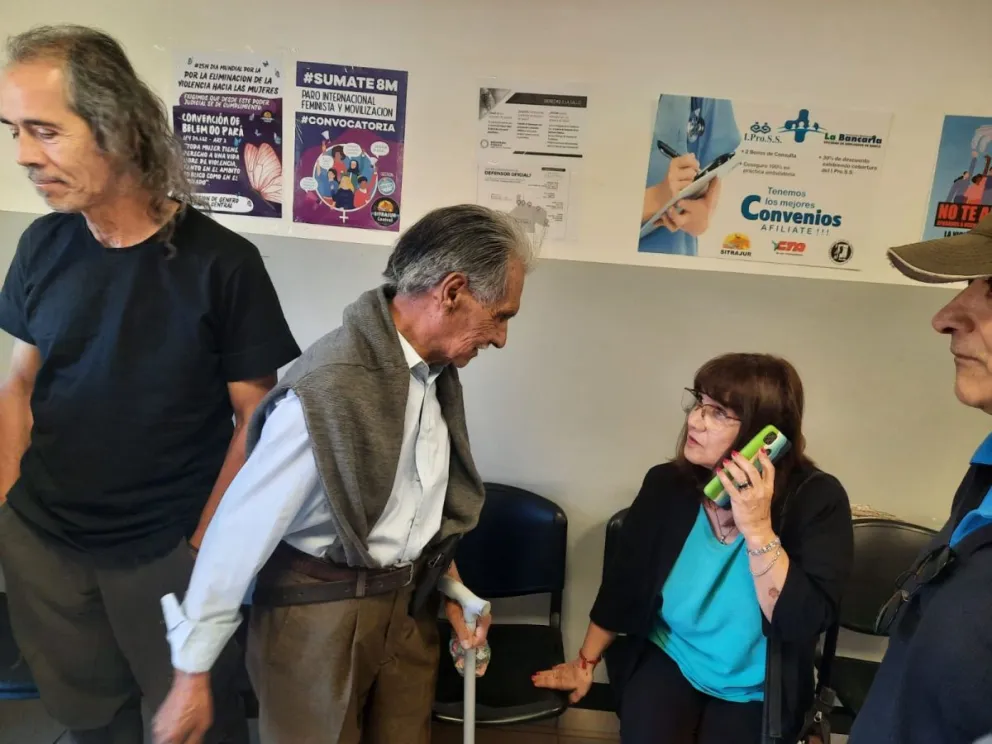 Los Uriarte estuvieron acompañados por familiares de otras víctimas