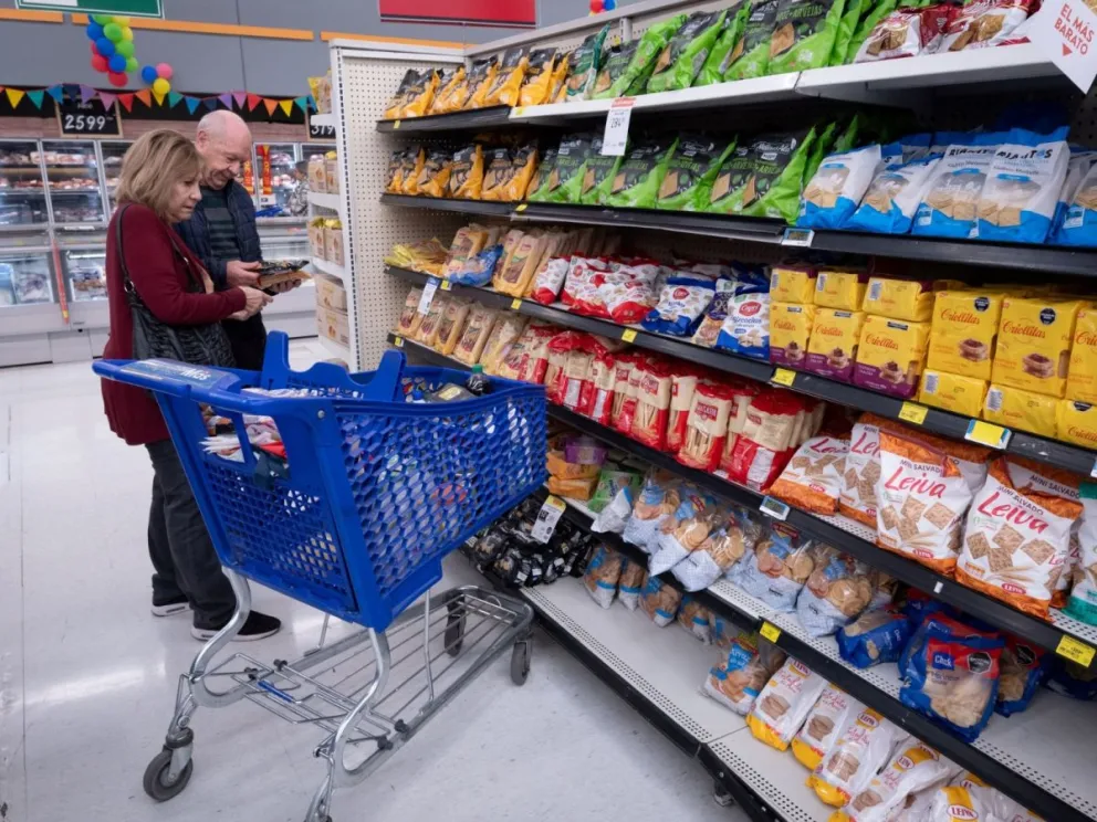 Comparando precios para llenar el changuito: ¿Conviene en Argentina, Brasil, Chile o Uruguay? 