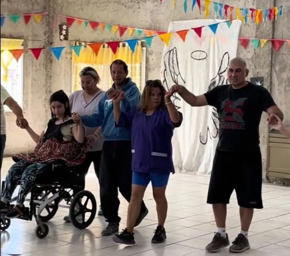 Habrá actividades deportivas, una caminata inclusiva y la presentación de los diferentes grupos de danzas y bandas musicales. Foto: Municipalidad de Cipolletti.