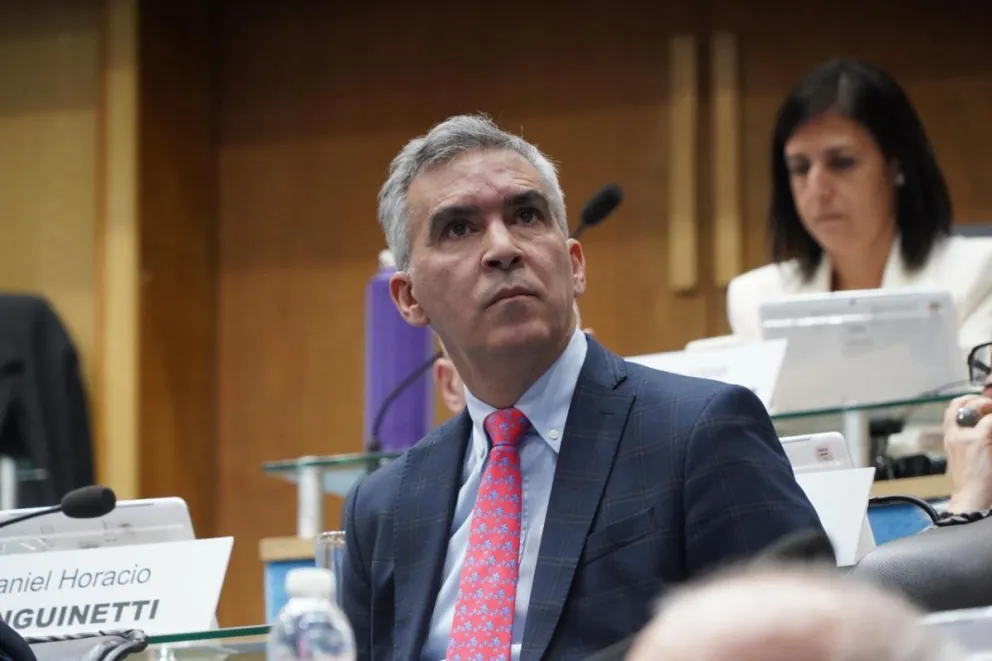 López defendió el proyecto de GNL: “Seguiremos militando para el desarrollo y el crecimiento de Río Negro”