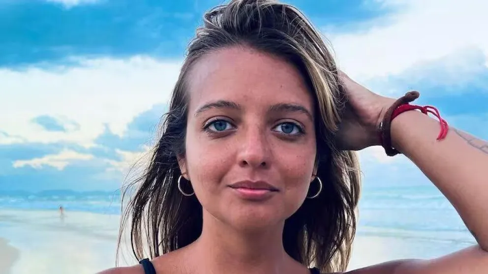 Detuvieron a una influencer acusada de estafas por más de 23 mil dólares
