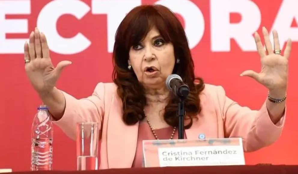 Cristina Kirchner irá a juicio oral por el memorando con Irán y fue sobreseída por la causa dólar futuro
